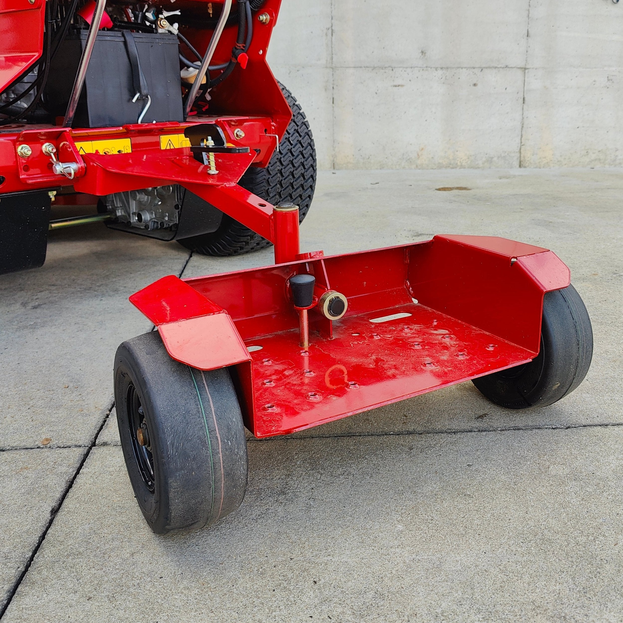 Toro 2-Wheel Sulky for Proline Mower 44401