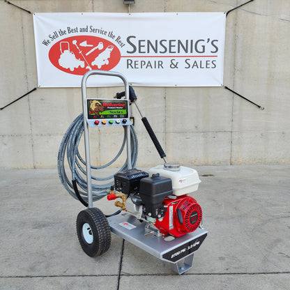 Wolverine 2700 PSI 3.0GPM Pressure Washer w/ Honda GX200 Engine