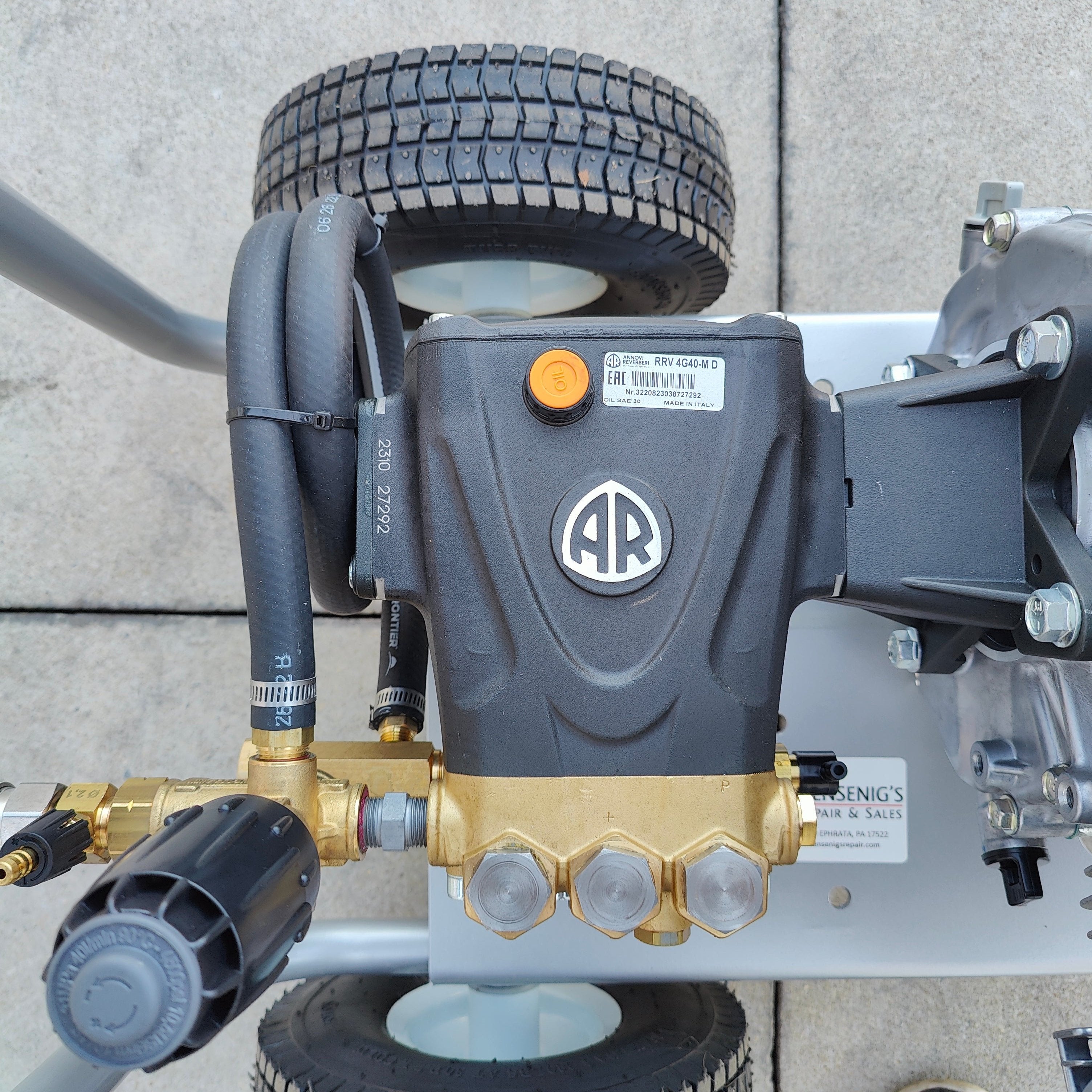 Wolverine 4000PSI 4.0GPM Pressure Washer w/ GX390 Honda Engine Wolverine 4000PSI 4.0GPM Pressure Washer w/ GX390 Honda Engine