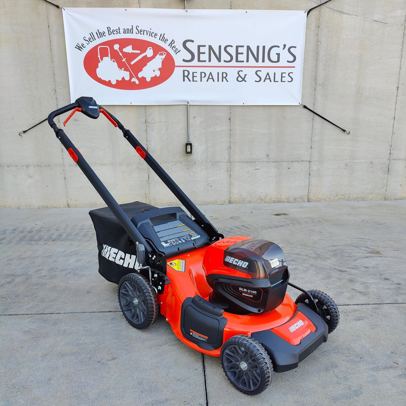 Echo DLM-2100 Battery Push Mower