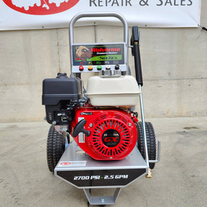 Wolverine 2700 PSI 2.7GPM Pressure Washer w/ GX160 Honda Engine