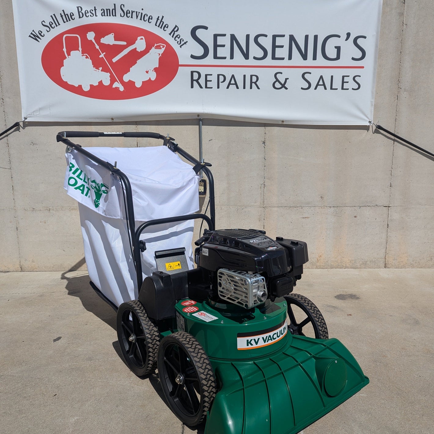KV601SP Billy Goat Self Propelled Leaf Vacuum w/ Briggs Engine