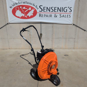 F602X Billy Goat Wheeled Blower w/ Briggs and Stratton Engine