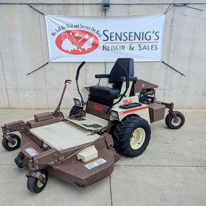 1999 Grasshopper 725 w/61" Deck & 25hp Kubota Liquid Cooled Gas Engine
